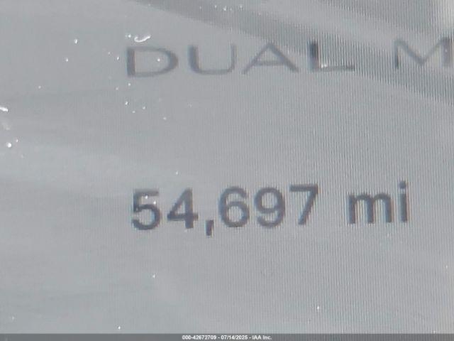 Tesla Model Y Image 11