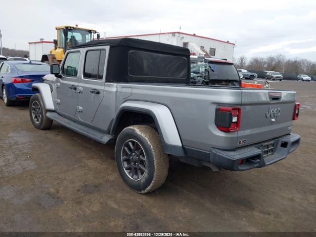 Jeep Gladiator Overland 4x4 Image 12