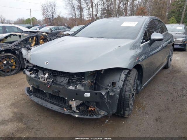 Mercedes-Benz EQE 4matic Image 6