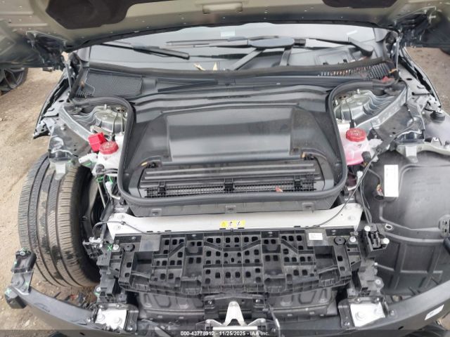 Mercedes-Benz EQE 4matic Image 10