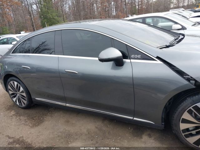 Mercedes-Benz EQE 4matic Image 14