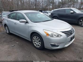  Salvage Nissan Altima
