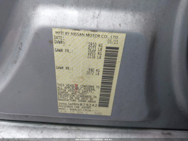 Nissan Altima Image 8