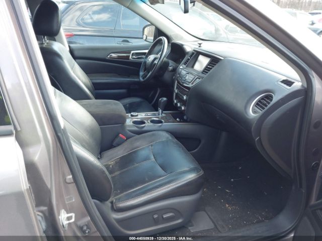 Nissan Pathfinder Sl Image 7