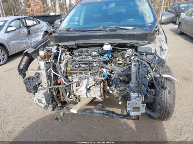 Nissan Pathfinder Sl Image 10