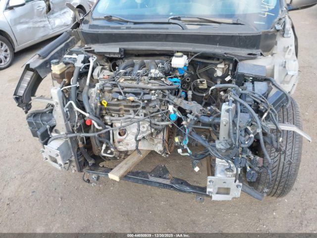 Nissan Pathfinder Sl Image 4