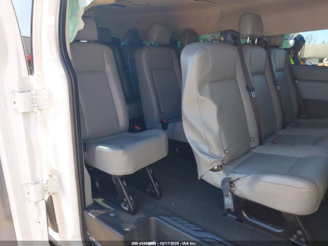 Ford Transit Xl Image 7