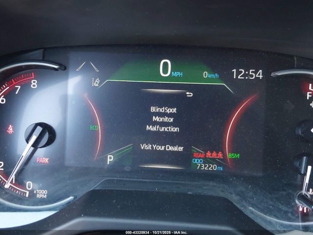 Toyota RAV4 Xle Image 14