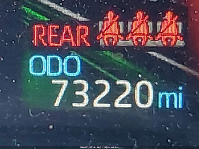 Toyota RAV4 Xle Image 12