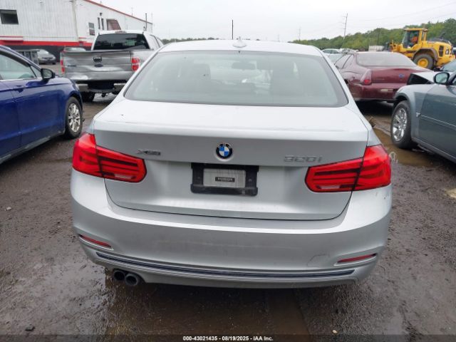 BMW 3 Series Xdrive Image 12