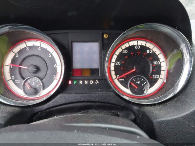 Dodge Grand Caravan Image 8