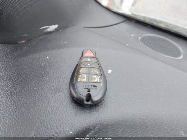 Dodge Grand Caravan Image 10