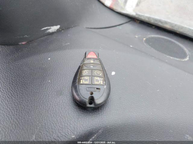 Dodge Grand Caravan Image 10