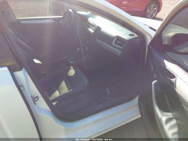 Volkswagen Jetta 2.5l Se Image 3