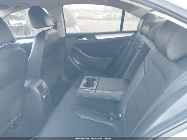 Volkswagen Jetta 2.5l Se Image 4