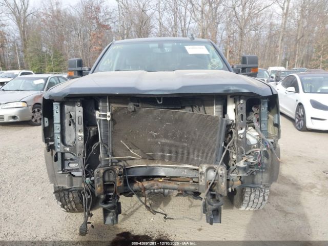 Chevrolet Silverado 2500 Wt Image 16