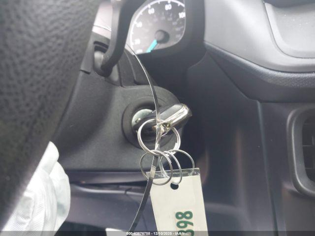 Ford Maverick Xl Image 6