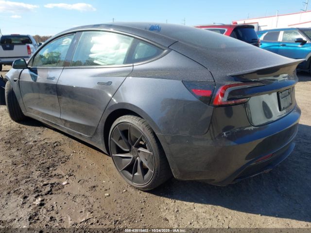Tesla Model 3 Performance Image 15