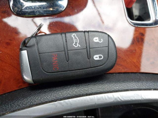 Chrysler 300 Motown Image 9