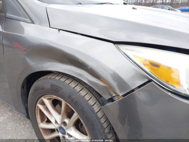 Ford Focus Se Image 8