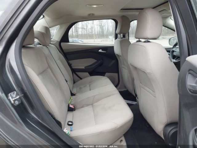 Ford Focus Se Image 4