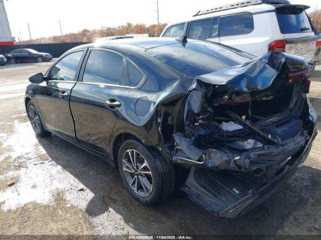 Kia Forte Lxs Image 15