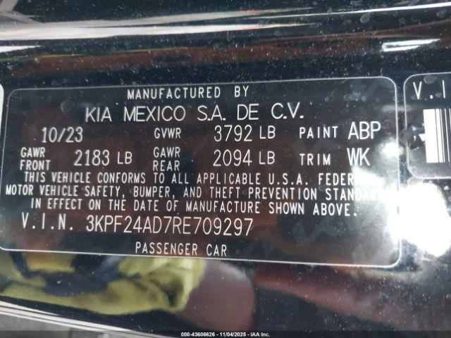 Kia Forte Lxs Image 10