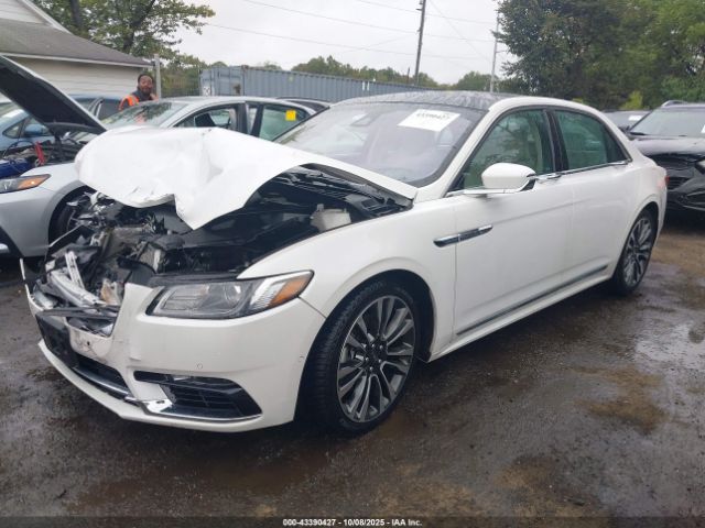 Lincoln Continental Reserve Image 3