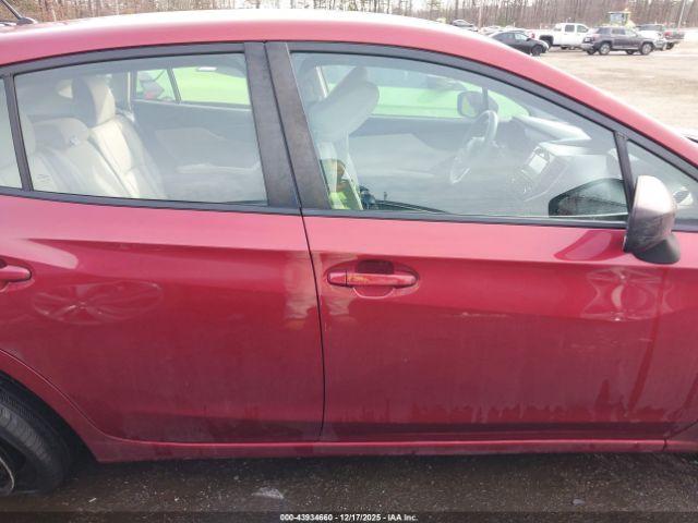 Subaru Impreza 5-door Image 11