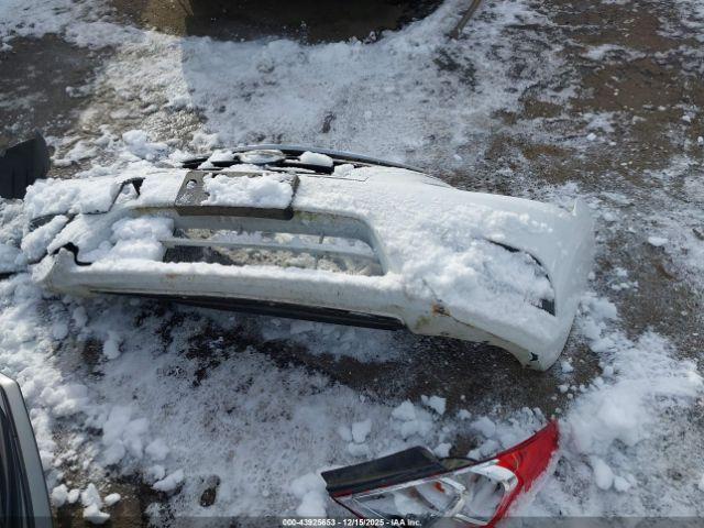 Nissan Versa 1.6 S+ Image 7