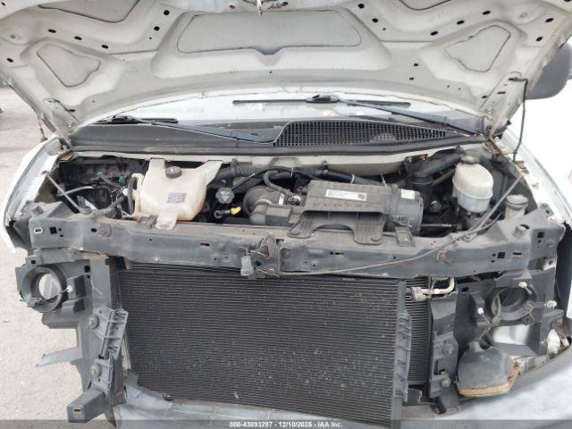 Chevrolet Express Work Van Image 6