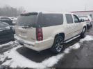 GMC Yukon Denali Image 13