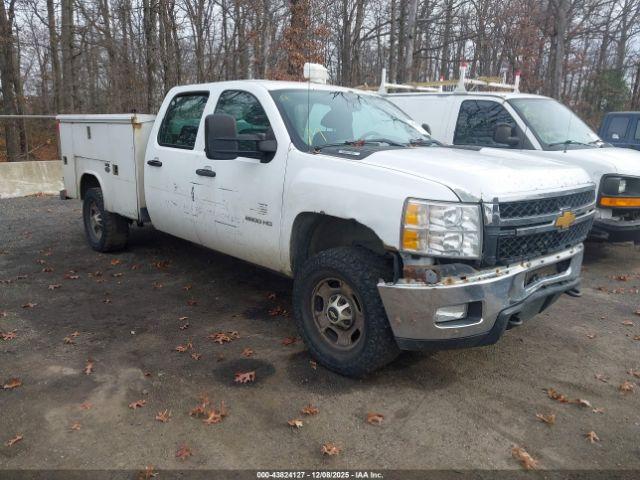  Salvage Chevrolet Silverado 2500