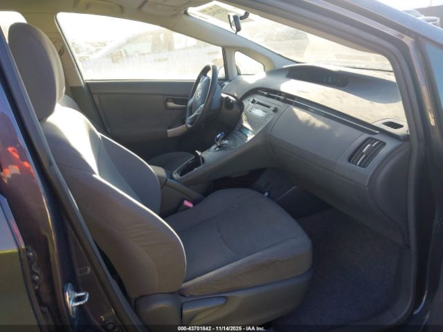 Toyota Prius Iii Image 7