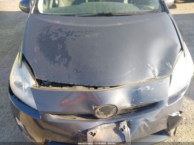 Toyota Prius Iii Image 15