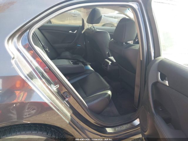 Acura TSX 2.4 Image 9