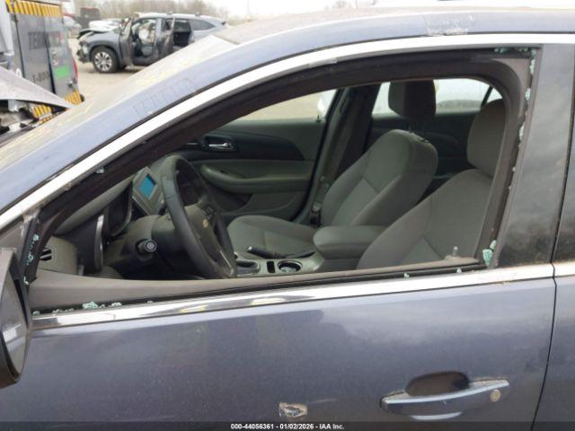 Chevrolet Malibu Ls Image 3