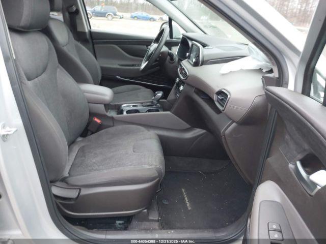 Hyundai SANTA FE Sel Plus Image 8