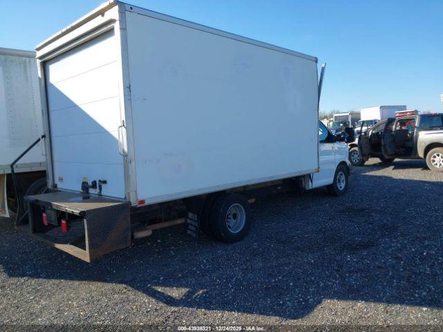 Chevrolet Express Work Van Image 19