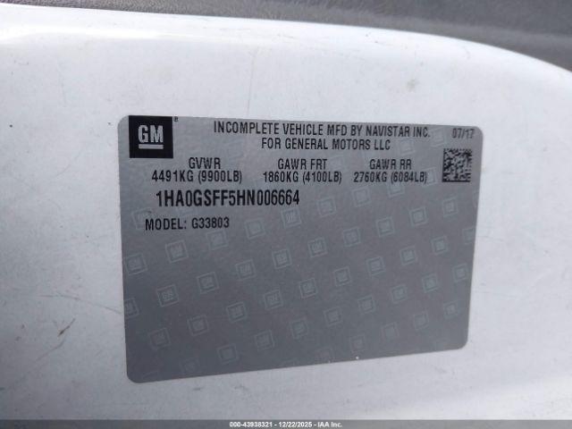 Chevrolet Express Work Van Image 18