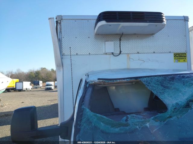 Chevrolet Express Work Van Image 6