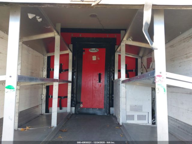 Chevrolet Express Work Van Image 9