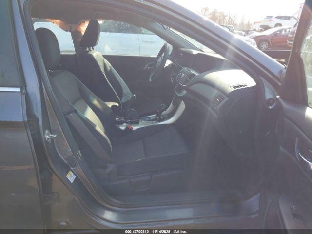 Honda Accord Lx Image 9