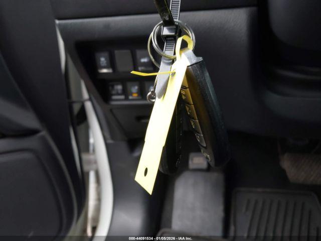 INFINITI JX35 Image 10