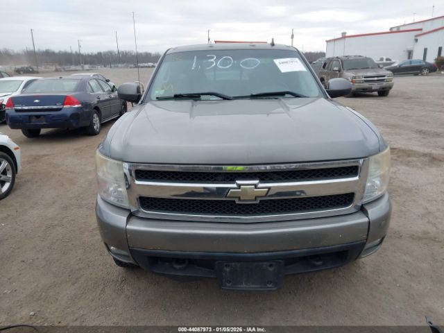 Chevrolet Silverado 1500 Ltz Image 13