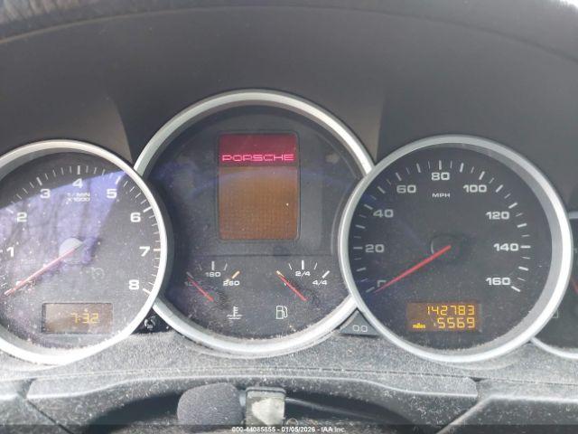 Porsche Cayenne Image 4