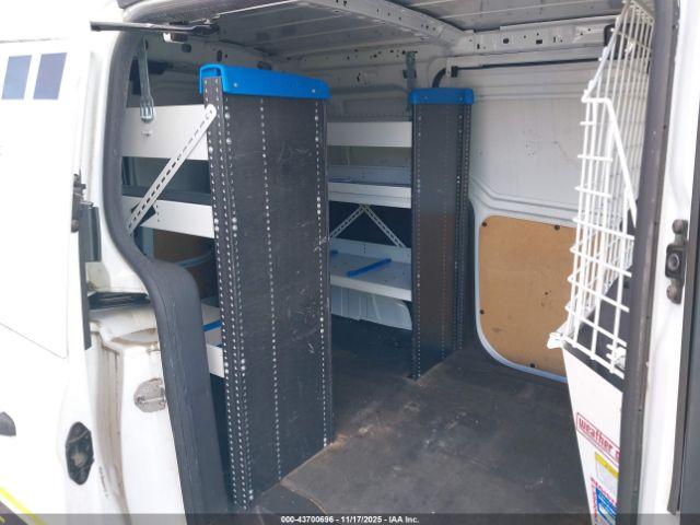 Ford Transit Xlt Image 13