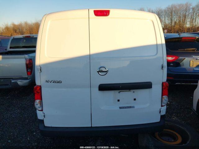 Nissan Nv S Image 16