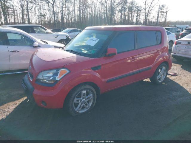 Kia Soul + Image 13