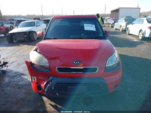 Kia Soul + Image 3